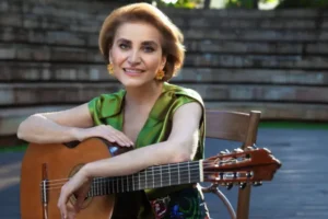 Berta Rojas: «Nada te hace tan fuerte contra el cáncer como el afecto»