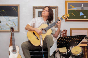Alberto Puerto lanza nuevo sencillo «La Piragua»: Un puente entre la guitarra clásica y la timba
